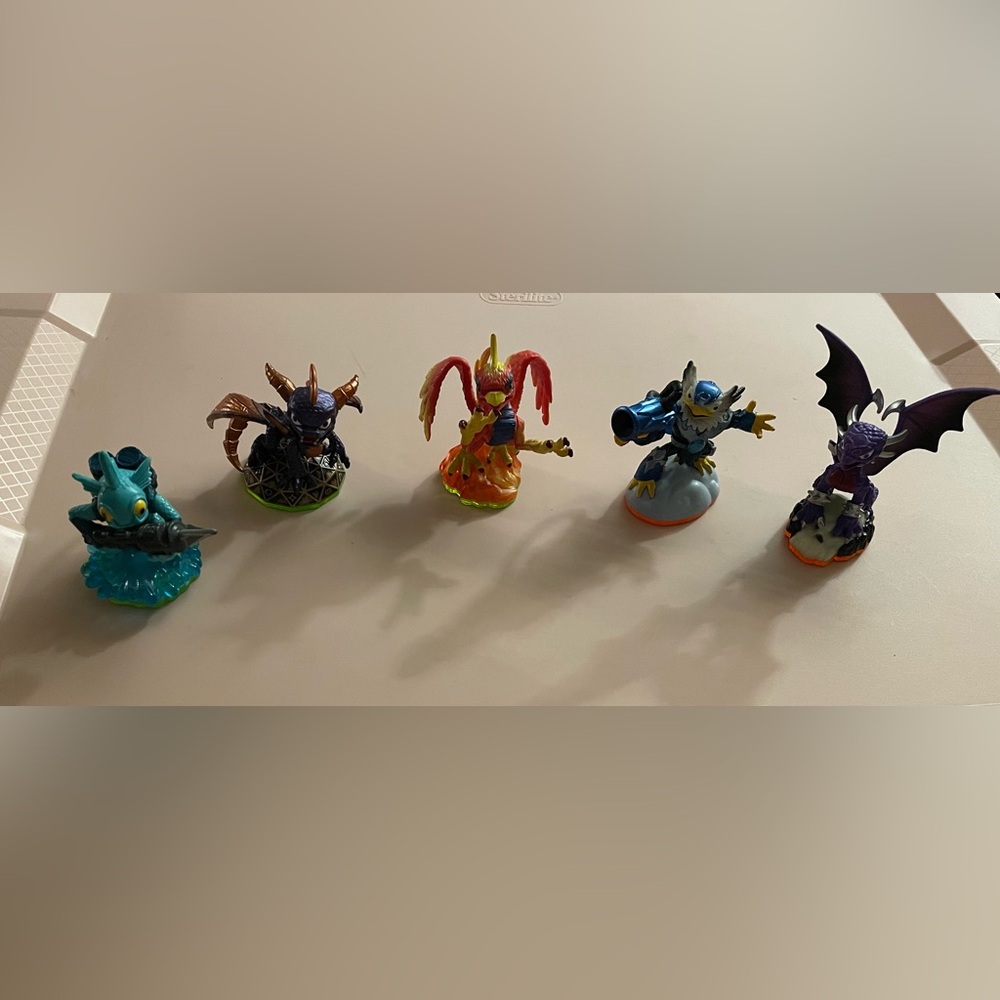 Activision Skylanders Lot Of 5 Spyro Sunburn Gill Grunt Jet-Vac Cyder Figures